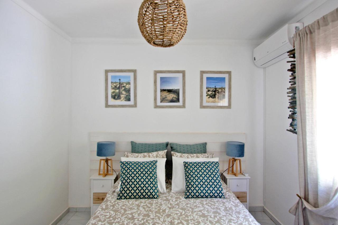 Casa Charme. Casa Moderna Com Terraços e Garagem em Tavira Vila Exterior foto