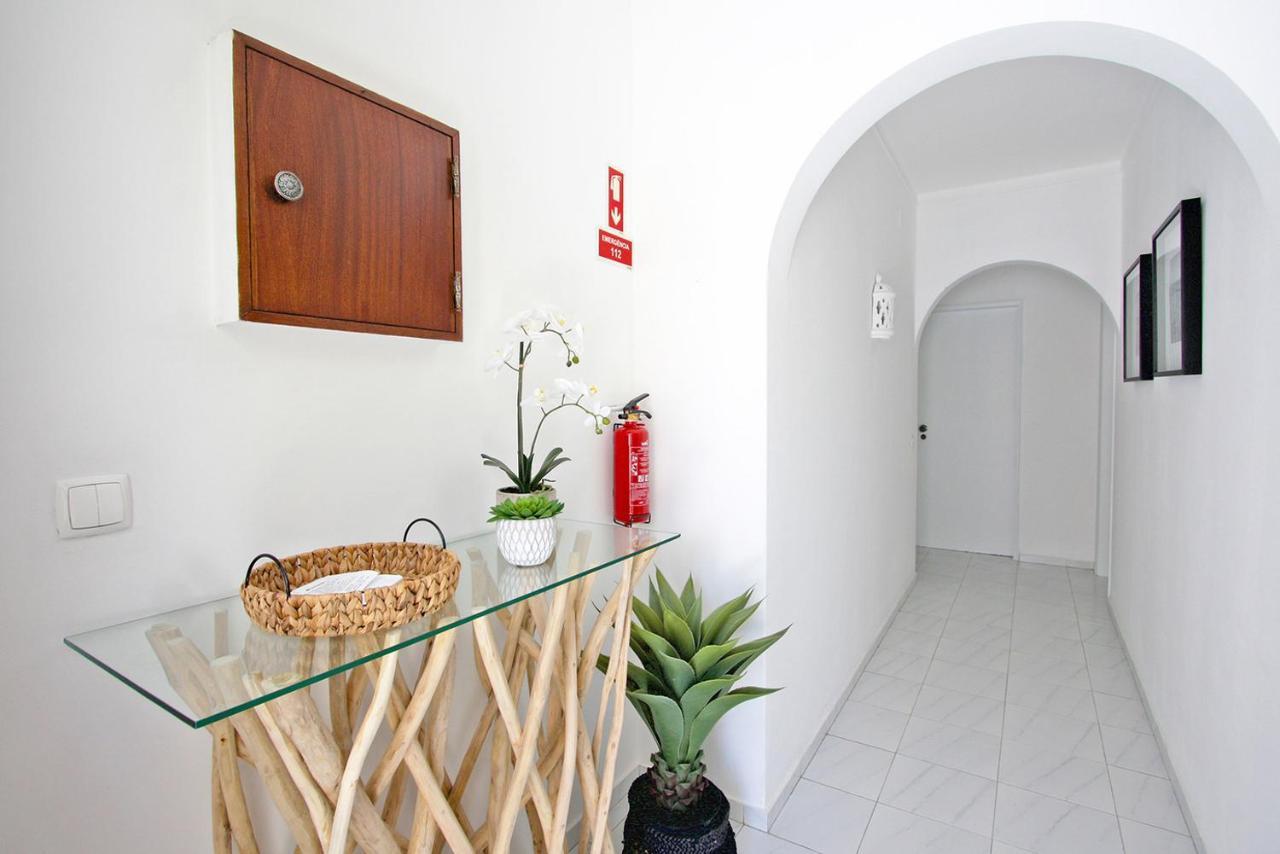 Casa Charme. Casa Moderna Com Terraços e Garagem em Tavira Vila Exterior foto