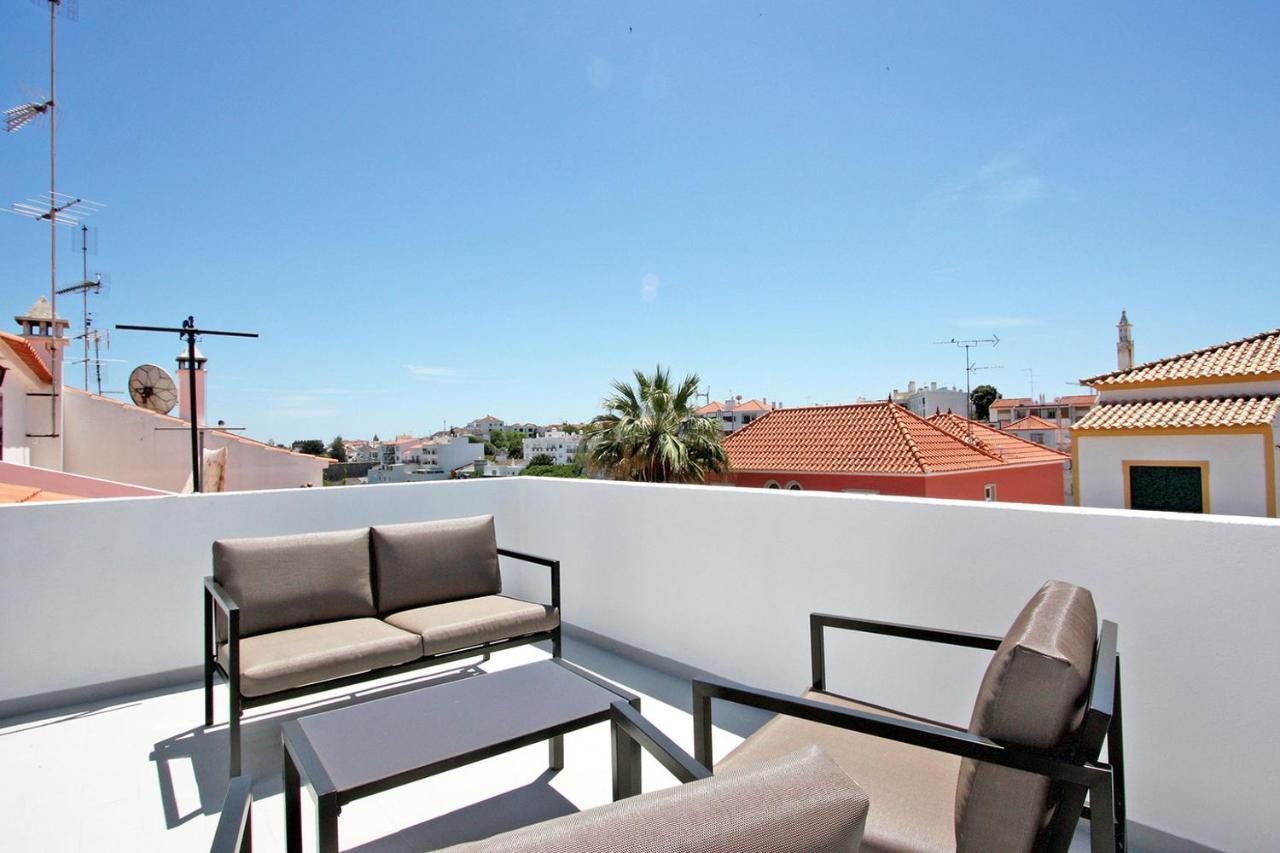 Casa Charme. Casa Moderna Com Terraços e Garagem em Tavira Vila Exterior foto